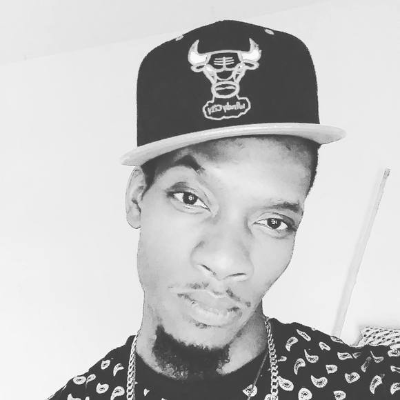 Meet your Posher, Mo - Picture 1 of 1